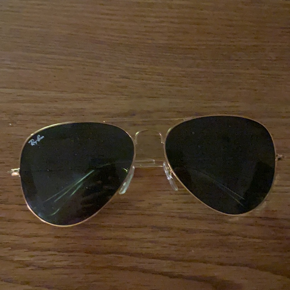 Ladies Classic Ray Ban Aviator Sunglasses